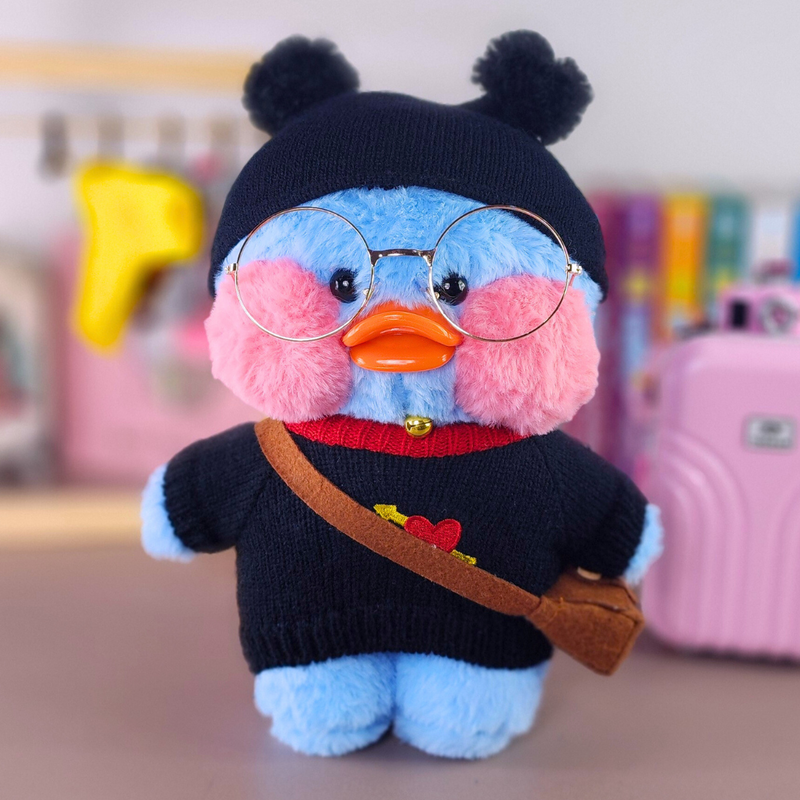 Paper Duck Pato Lalafanfan Azul de pelúcia com roupas e acessórios blusão preto coração com touca preta pompom