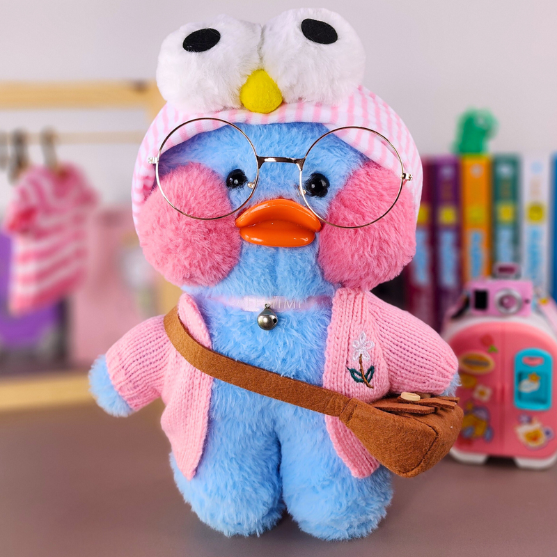 Paper Duck Pato Lalafanfan Azul de pelúcia com roupas e acessórios casaco rosa com faixa zoiuda