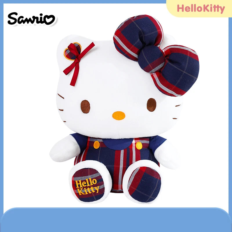 Hello Kitty academica de pelúcia