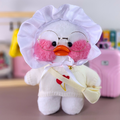 Paper Duck Pato Lalafanfan de pelúcia Baby duck com blusão branco corações e touca bebê - Pronta entrega